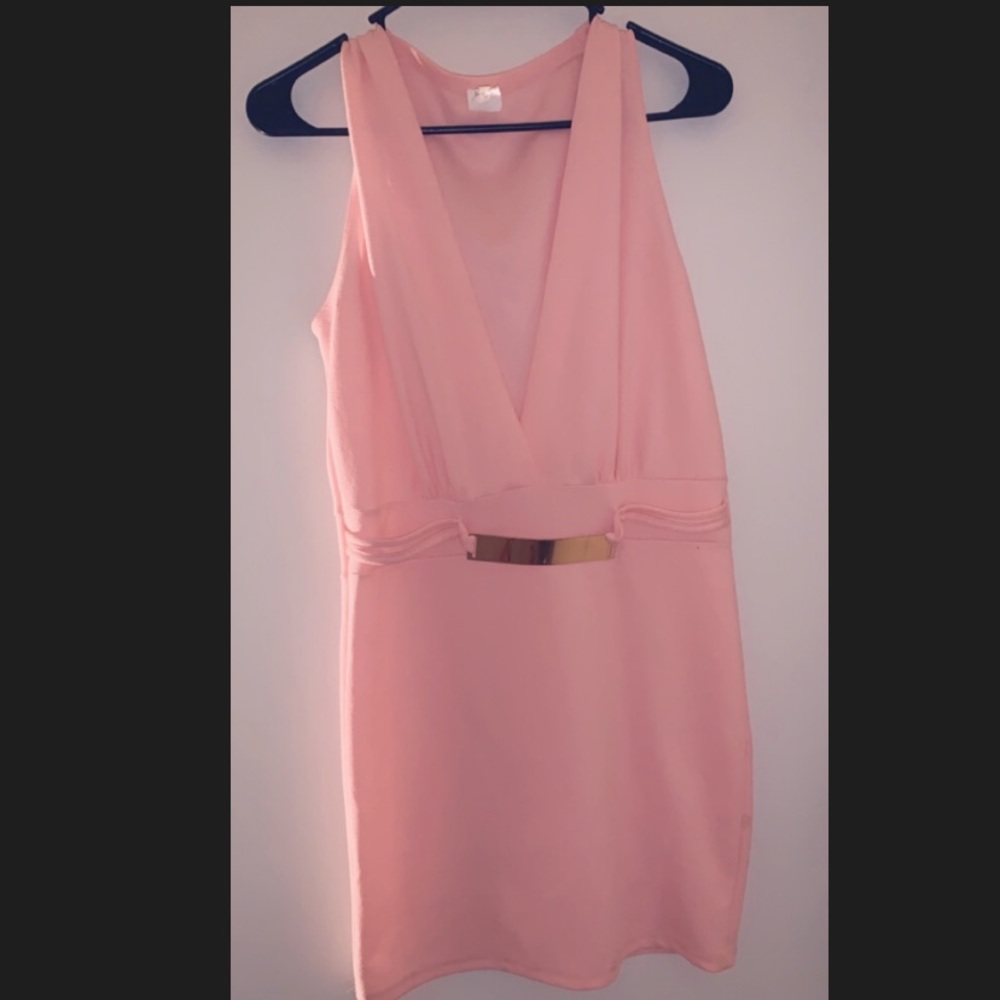 Pink bodycon dress